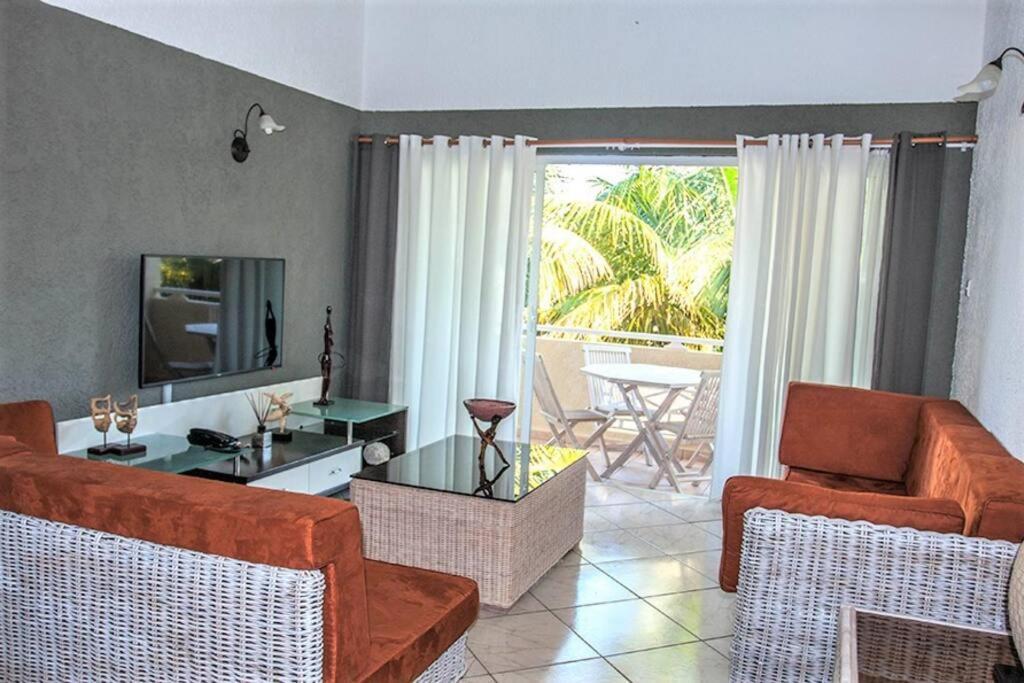 Charming Residence Near The Beach-Orchidees Flic en Flac Екстер'єр фото
