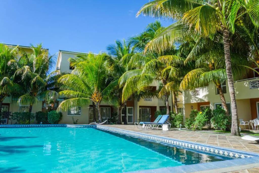 Charming Residence Near The Beach-Orchidees Flic en Flac Екстер'єр фото